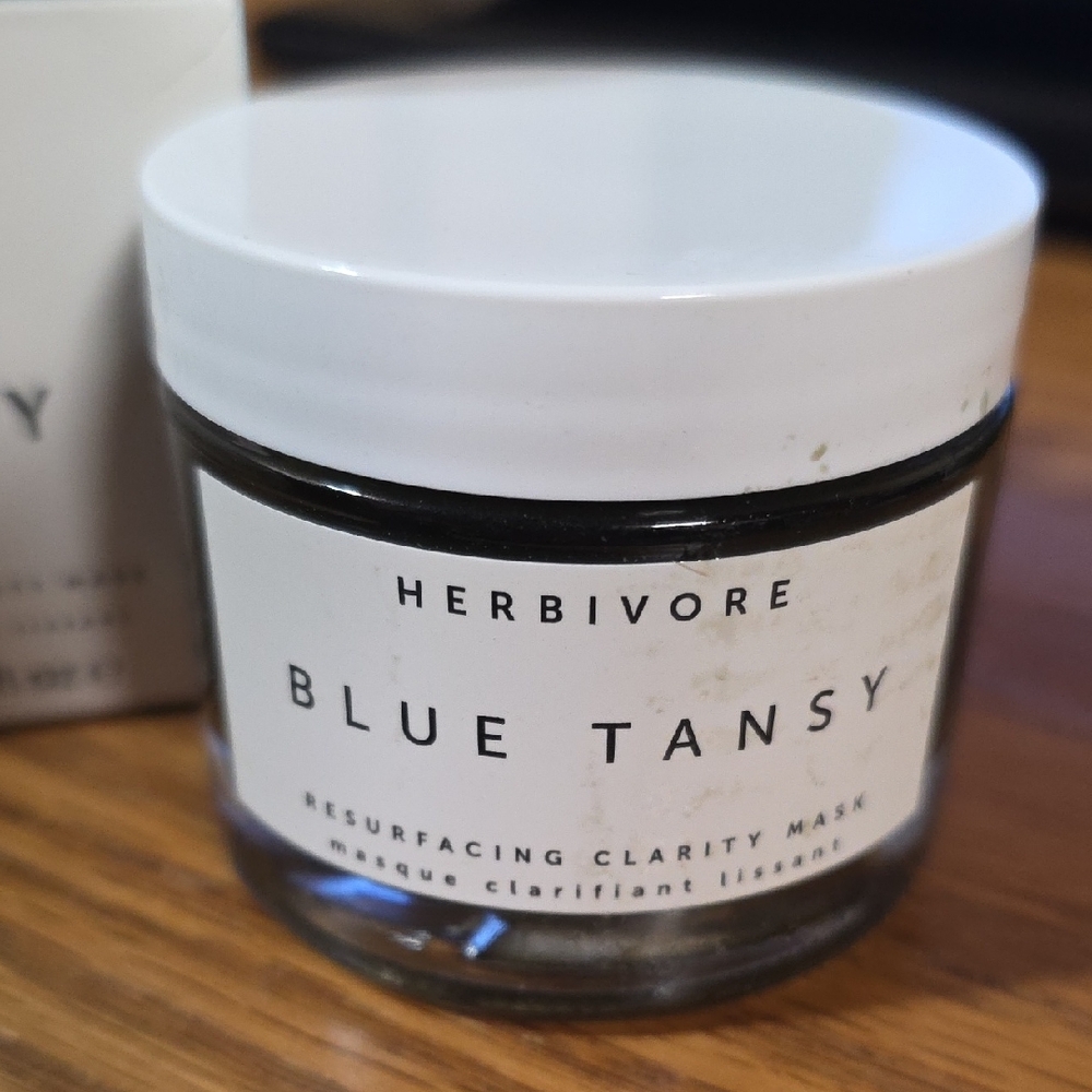 Herbivore Botanicals Blue Tansy Mask - White
